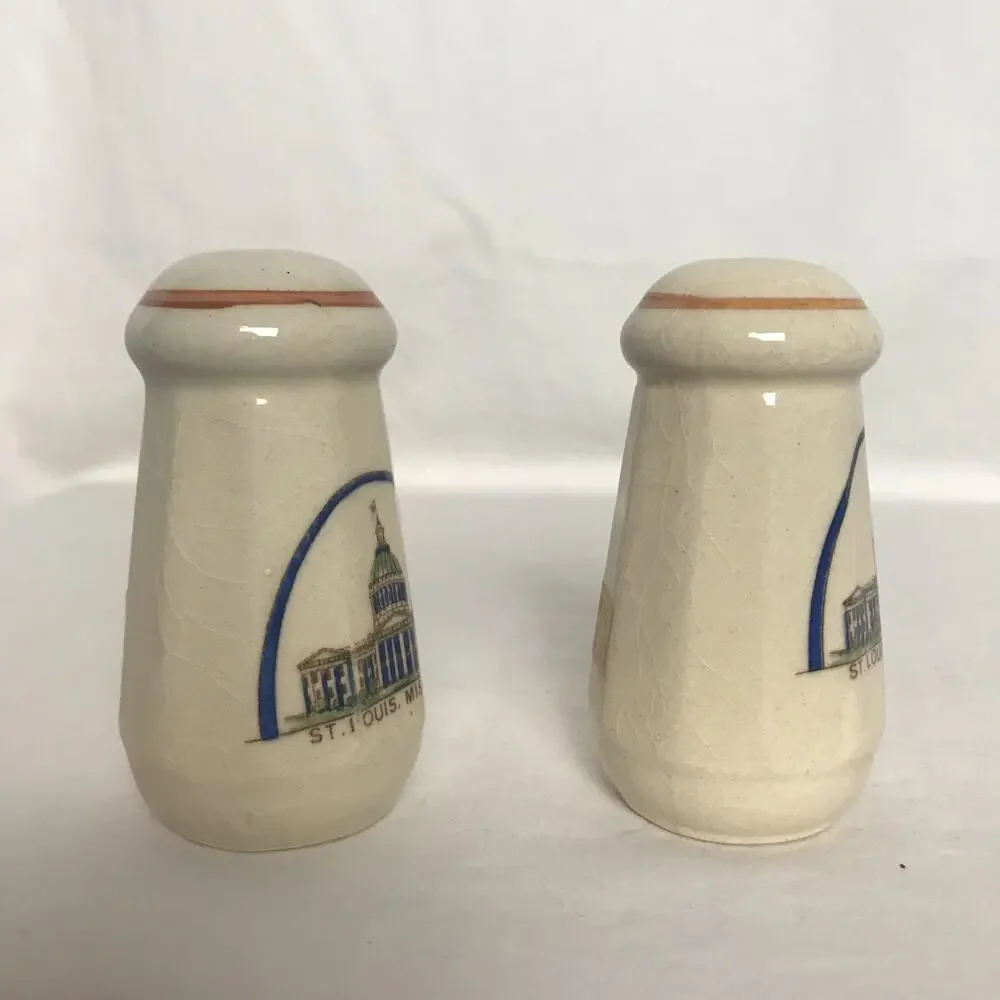 Vintage St Louis Missouri Souvenir Ceramic Salt & Pepper Shakers With Plugs